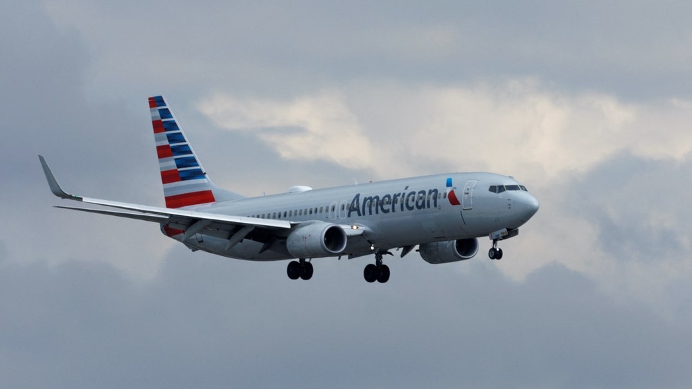 American Airlines flight attendants reject 17% pay hike, nearing strike Balanced News