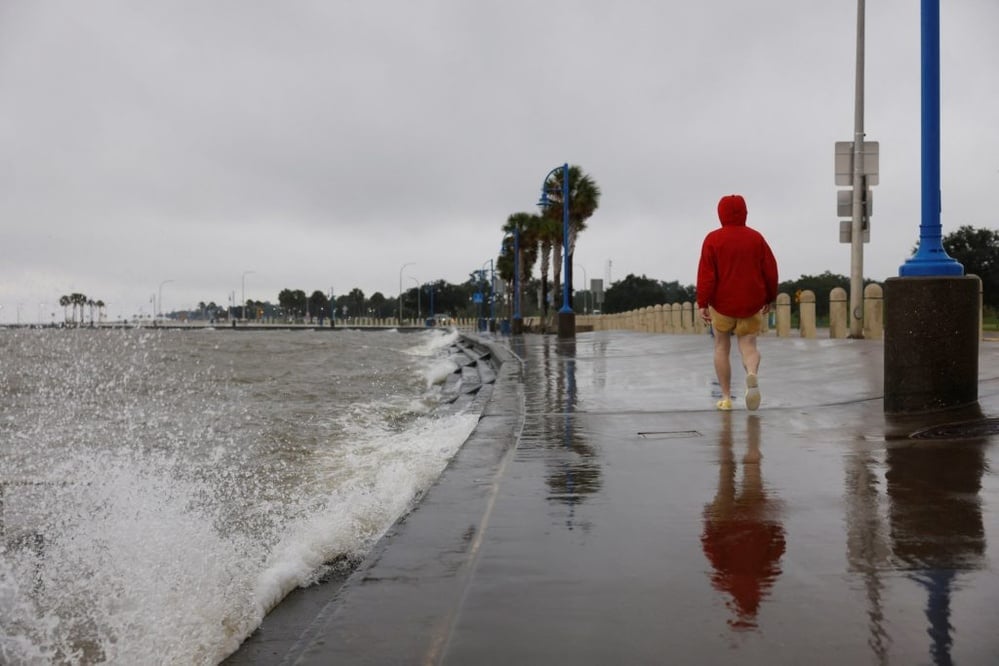 News Wrap: Hurricane Francine makes landfall in Louisiana as Category 2