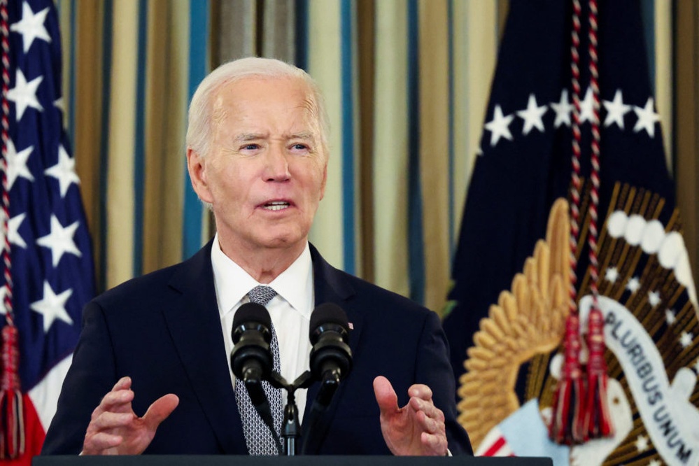 WATCH: Biden awards Medal of Honor and Medal of Valor to military heroes, first responders