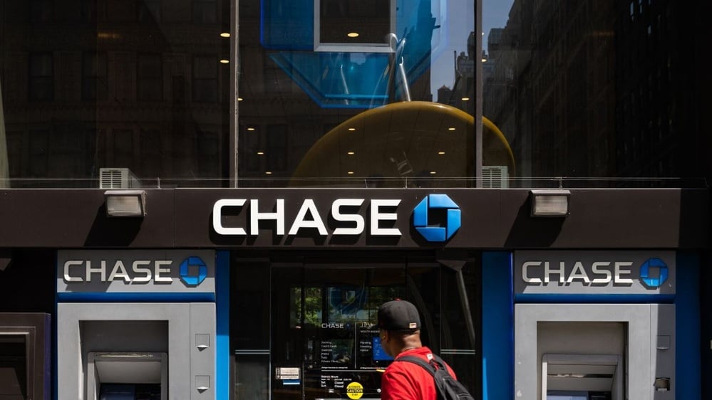 JPMorgan Chase starts suing customers who allegedly stole funds in ATM glitch scam that went viral