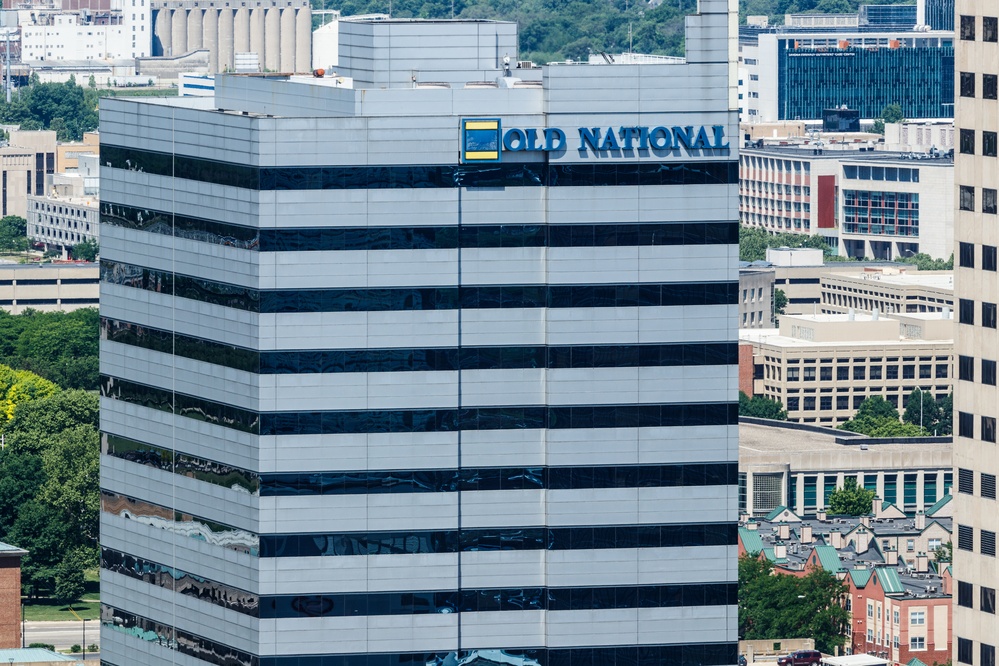 Old National Bancorp sees growth in deposits, loans after acquisition