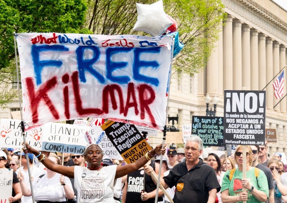 Kilmar Abrego Garcia faces human smuggling charges after wrongful deportation