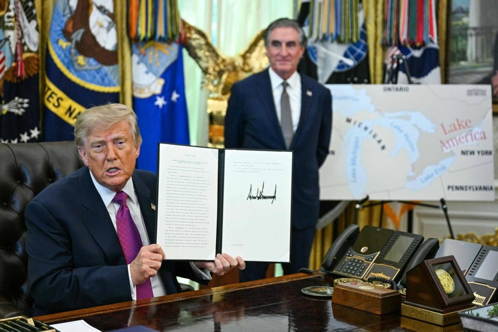 Trump ordered U.S. federal agencies to call shared Lake Ontario “Lake America”; Canada rejected the renaming amid tariff negotiations