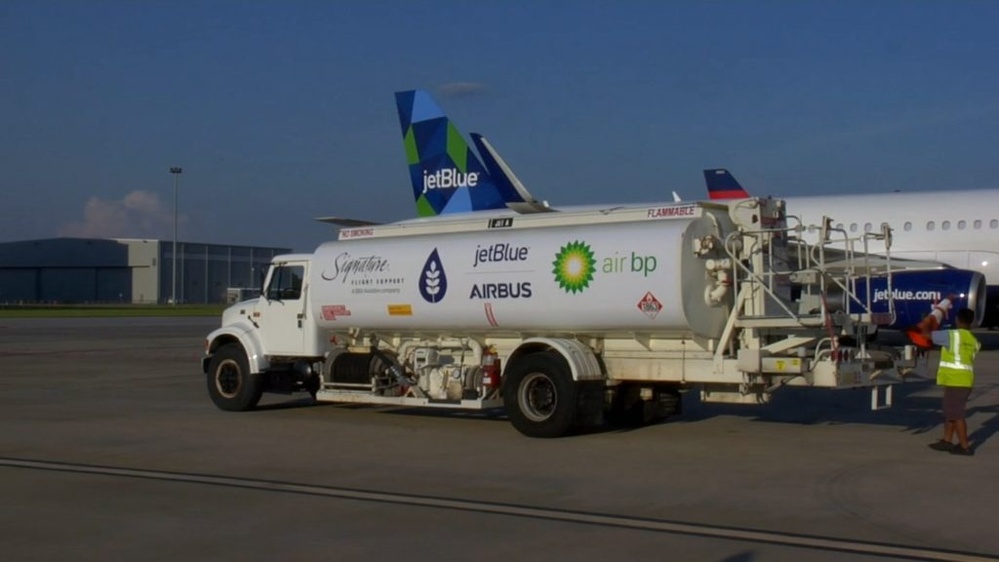 How airlines are working to create sustainable fuel to reduce aviation's carbon footprint