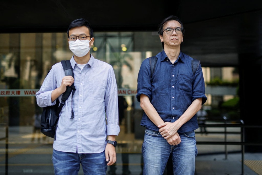 Hong Kong court convicts 2 journalists who openly criticized the government amid a crackdown on dissent