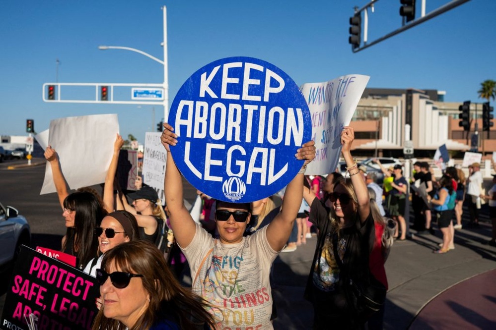 Abortion rights dominate U.S. state and federal legal and political battles