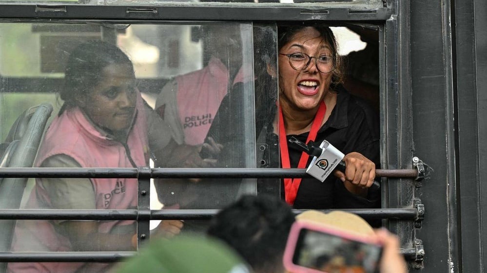 India's Supreme Court issues contempt notices over detention of thousands in Delhi's 'Cockroach' protests demanding election chief Gyanesh Kumar's resignation over voter-roll revision