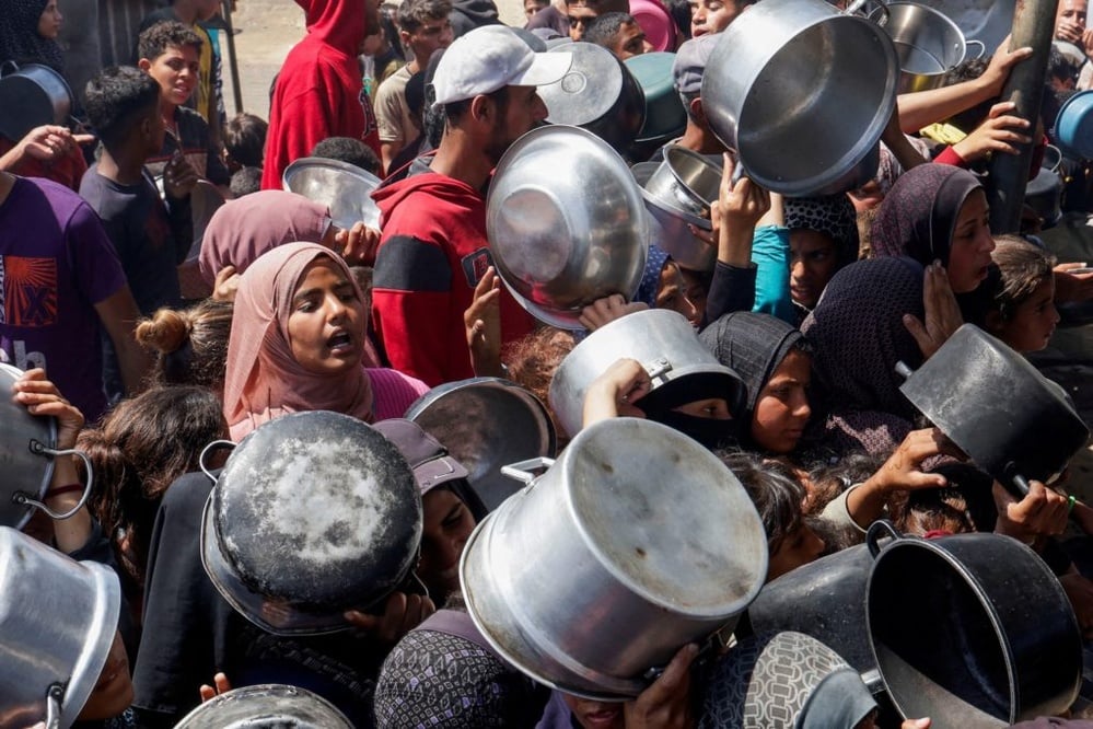 Israel plans a large-scale military expansion in Gaza