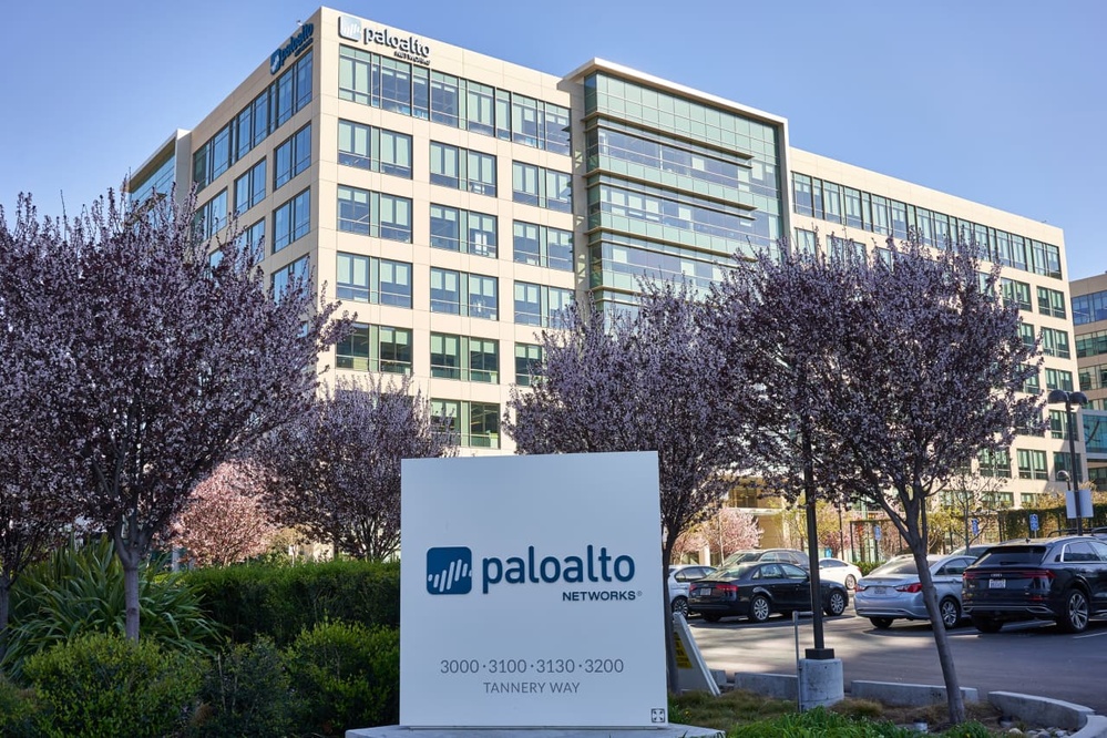 Source: https://www.marketwatch.com/story/palo-alto-networks-hits-a-big-milestone-why-cybersecurity-stocks-are-so-hot-right-now-09e1c9bb?mod=mw_rss_topstories