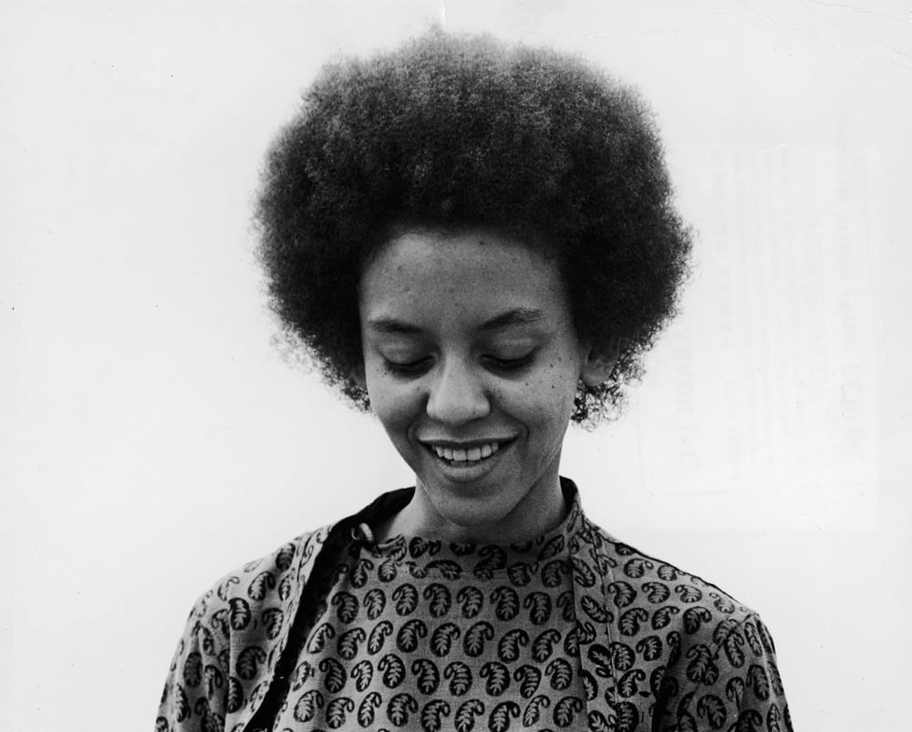 Nikki Giovanni, influential poet, passed away, sparking tributes