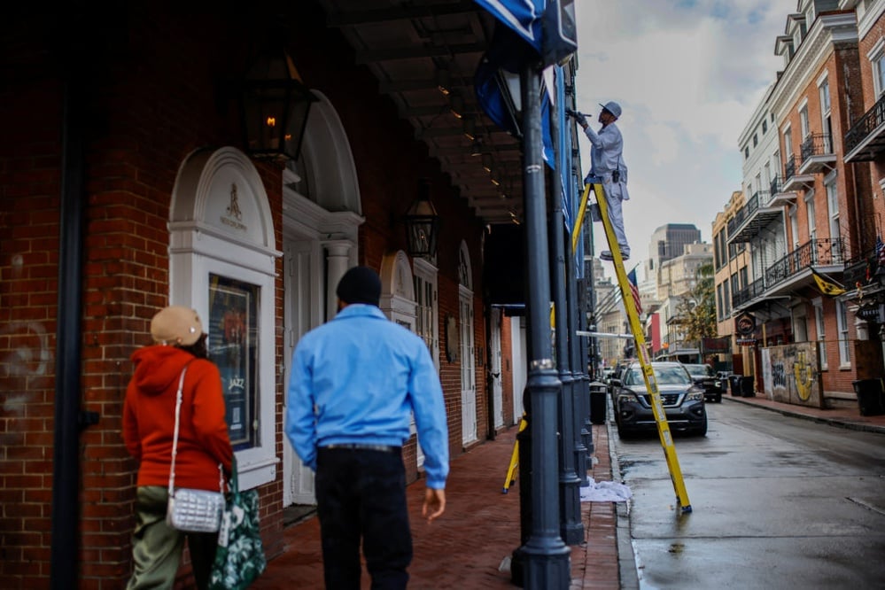 Driver with ISIS flag attacked New Orleans crowd, killing 15