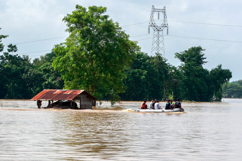 Landslides, floods in Myanmar push Typhoon Yagi's death toll from past 500 in Southeast Asia