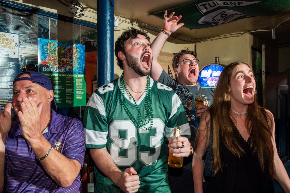 A Fan's Notes on the Spectacle of Super Bowl Week