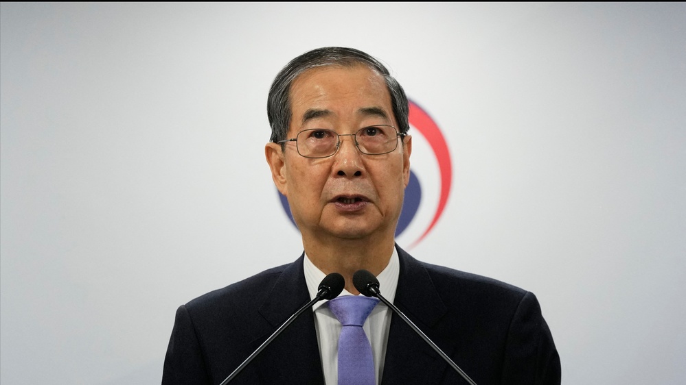 South Korean Prime Minister Han Duck-soo reinstated as acting president