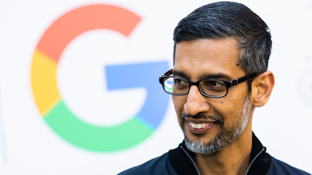 Google parent Alphabet buys back stock, extends dividend in earnings beat