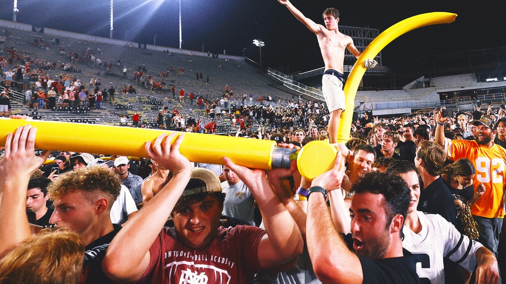 Vanderbilt, Arkansas fined for fans storming the field after upset wins