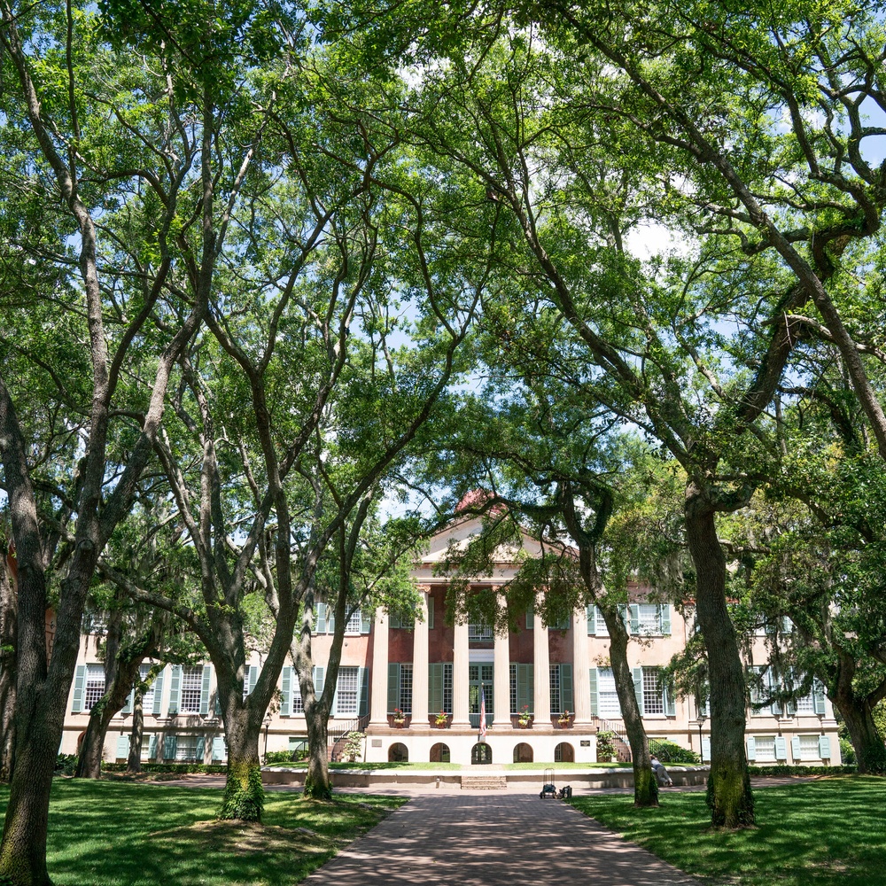 Who Decides How Much You Pay for College? Here's How Tuition Costs Are Set.