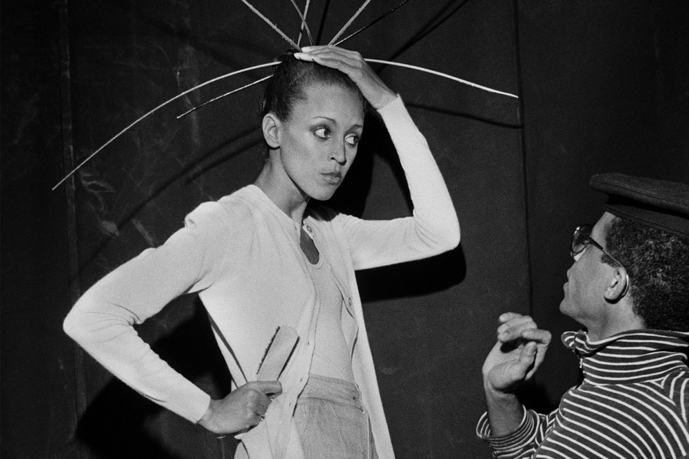 Through Bill Cunningham's Lens, the Glitz and Drama of an Era-Defining Fashion Show