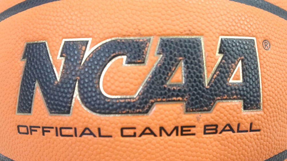 NCAA Tournament: Who are the betting favorites as the First 4 tip off?
