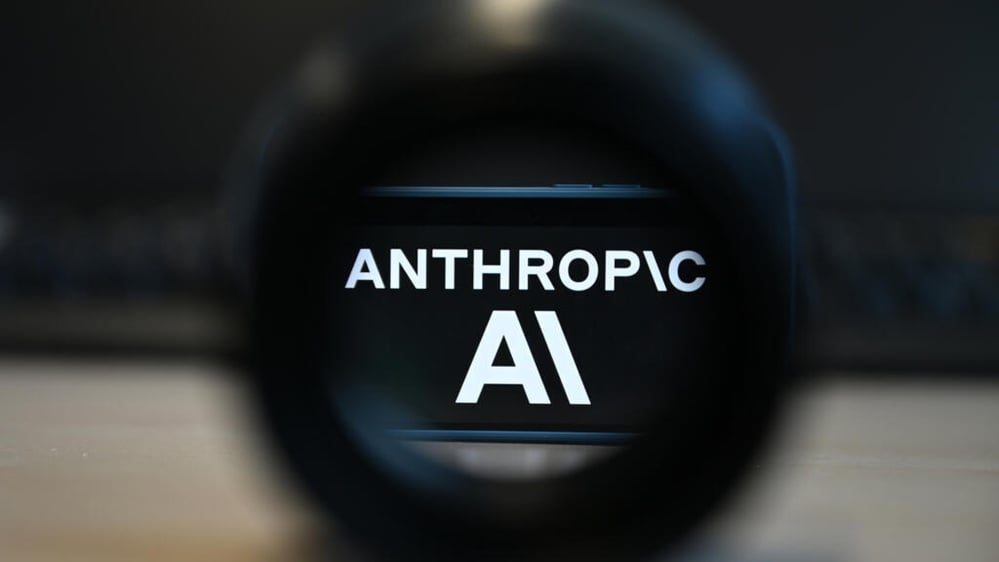 Anthropic CEO Dario Amodei publishes essay urging AI labs to slow frontier development, with Altman endorsing third-party evaluators and Trump dismissing risks