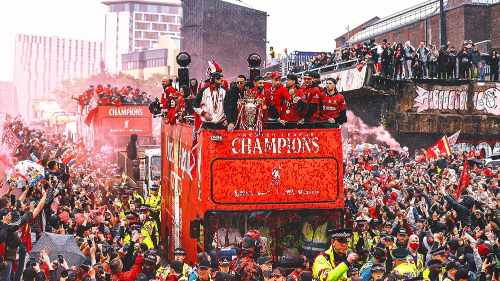 Car drove into fans at Liverpool victory parade