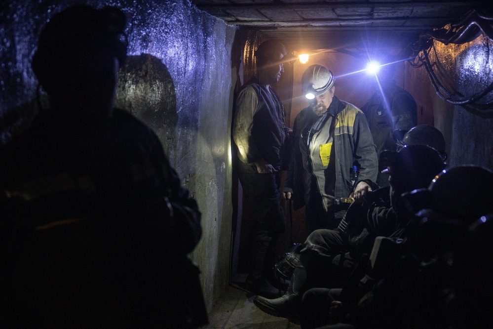 Trump's Ukraine minerals deal off for now, but there are alternatives for US
