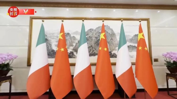 President Xi Jinping meets with Italian prime minister