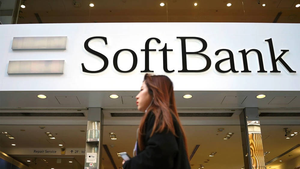 SoftBank reveals $2.4 billion loss in Q3