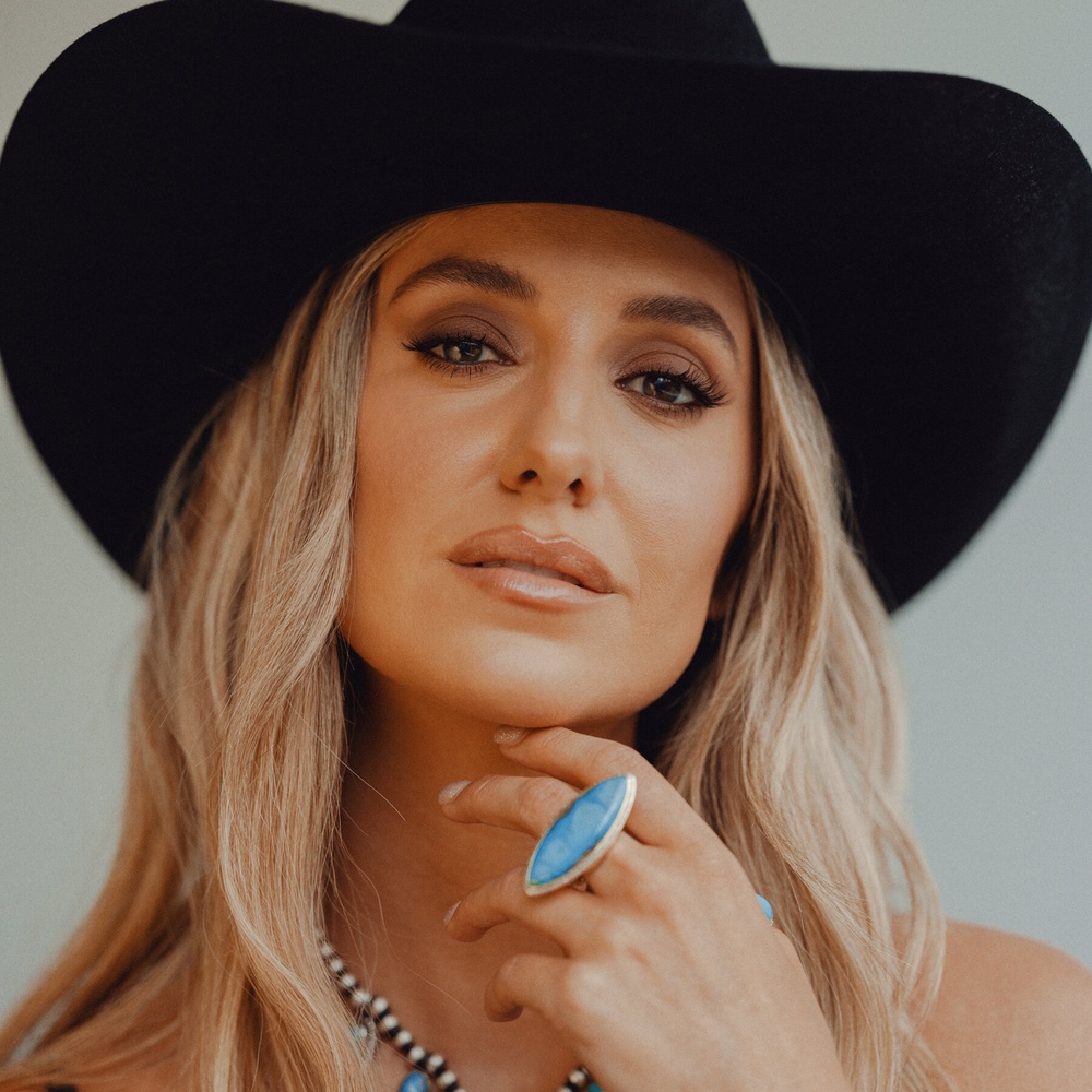 Lainey Wilson's Exhausting (but Rewarding) Country Music Hustle