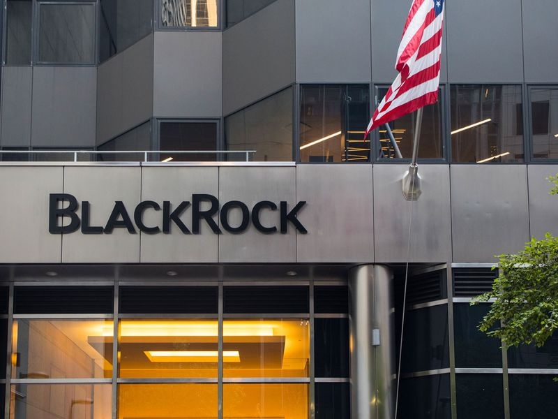 BlackRock files for Bitcoin ETF Balanced News