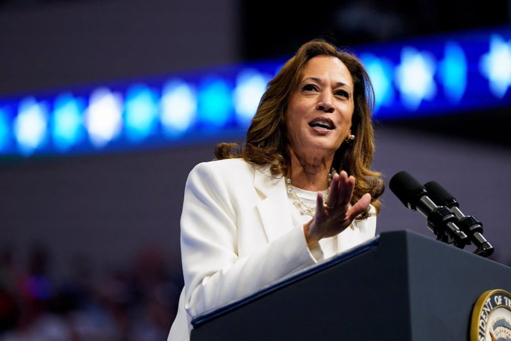 WATCH: Harris delivers remarks at campaign rally in Savannah on final day of Georgia bus tour