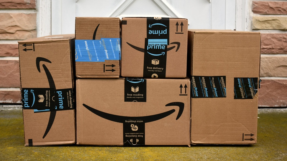 Amazon is selling 'incredible' $160 wireless earbuds for $30, and shoppers say they 'simply deliver'