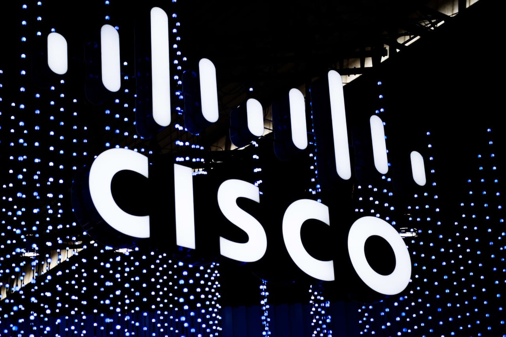 Cisco's stable demand boosts stock and revenue outlook Balanced News