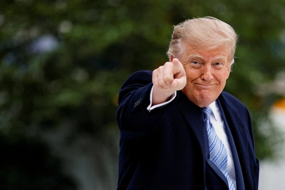 Trump rejects Iran's Qatari-mediated seven-day Hormuz reopening plan; WSJ reports bombing may resume after midterms; oil tops $105