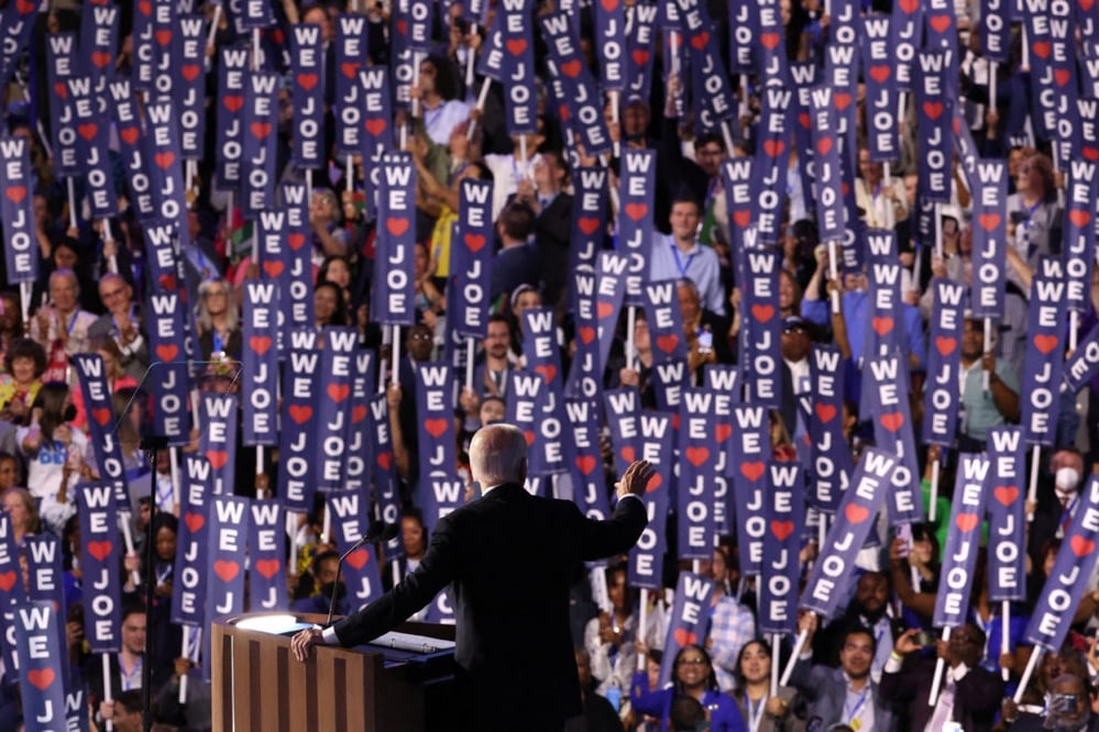 WATCH: Biden gets a rousing tribute from Democrats as he passes the torch to Harris in 2024 DNC speech