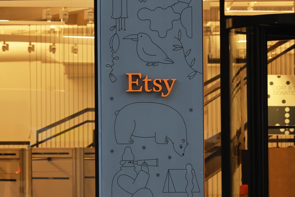 Etsy's stock is dropping on earnings miss, slow start to fiscal year
