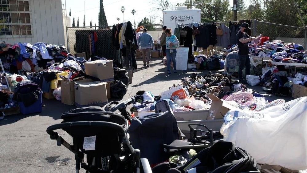 Celebrities and organizations intensify L.A. wildfire relief efforts