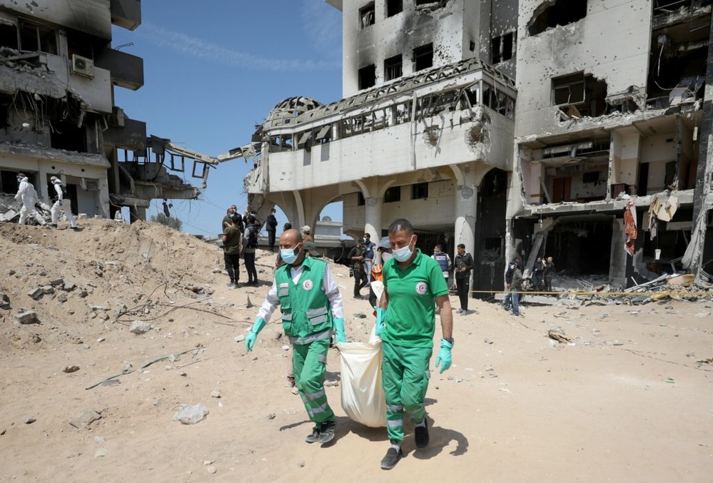 Netanyahu criticised for war management and humanitarian crisis in Gaza.
