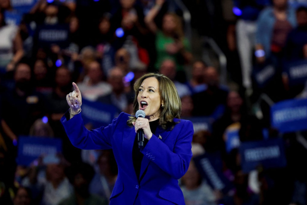 WATCH LIVE: Kamala Harris speaks at 2024 Democratic National Convention