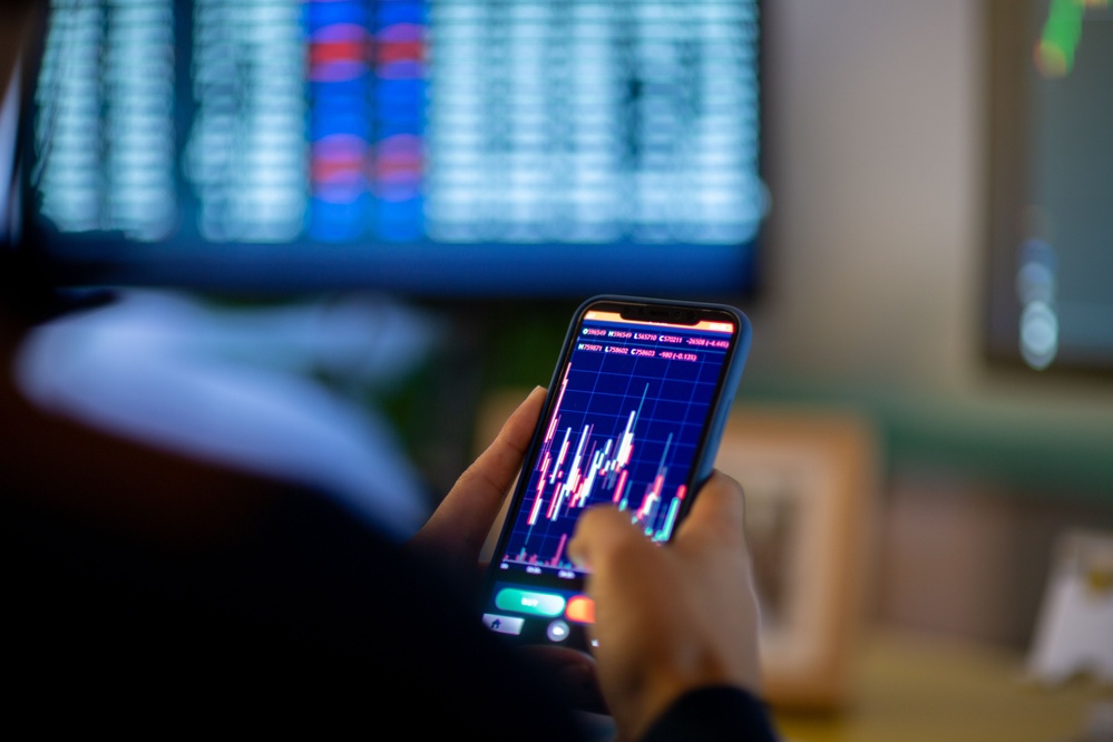 Bitcoin ETFs Could See $3B in Q2 Inflows Even Without Price Recovery, Says Analyst