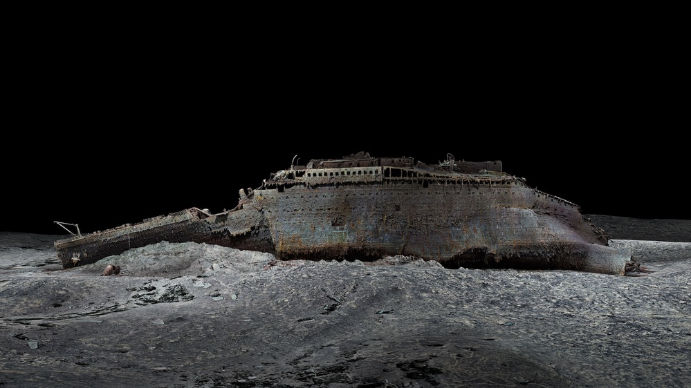Digital 'resurrection' of the Titanic sheds light on fateful night the ship tore apart
