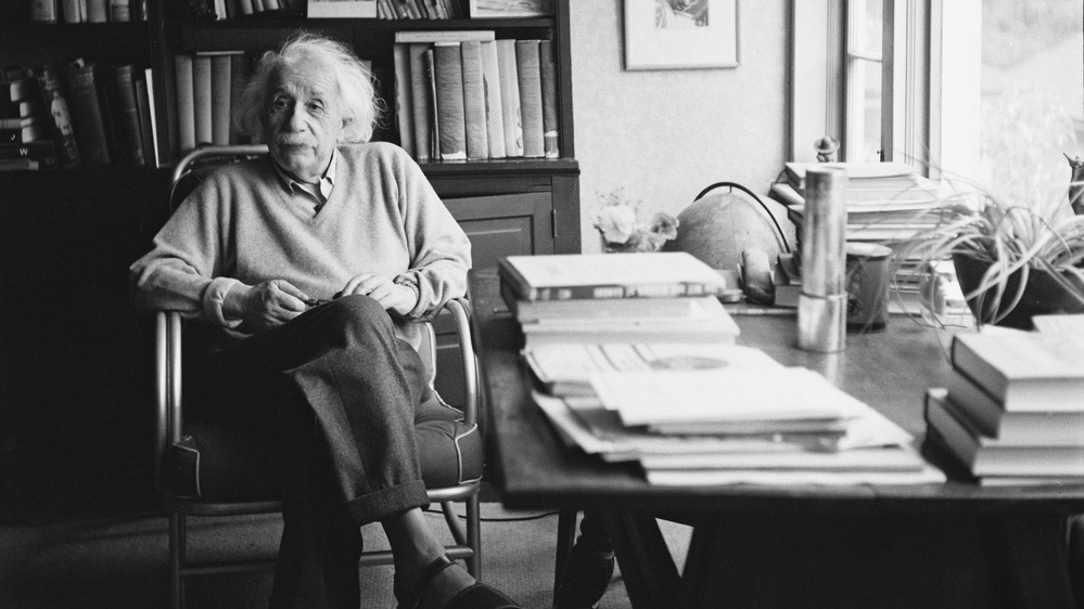 Albert Einstein quiz: What do you know about the life of the famous theoretical physicist?