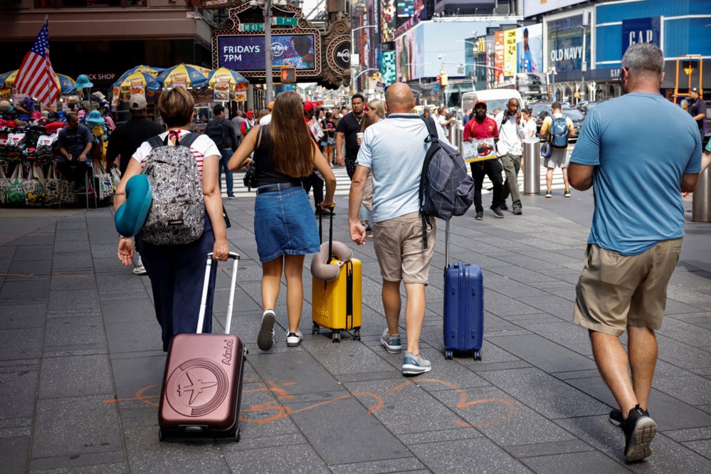 Where, when and how travelers are packing airports and highways for Labor Day weekend