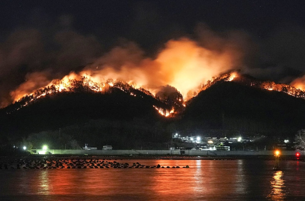 Wildfires in Japan force residents to evacuate homes in mountains