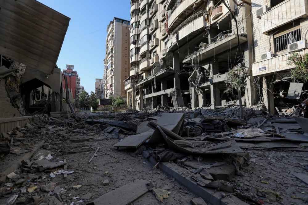 Beirut airstrikes escalate conflict amid high civilian casualties.