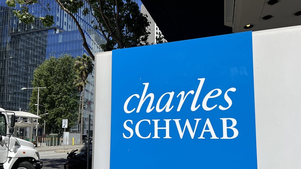 Schwab to launch new active bond fund amid banner ETF Year