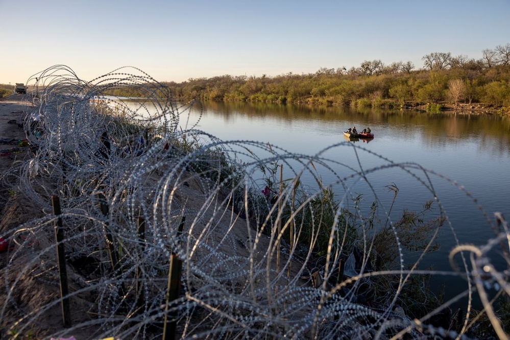 Did Supreme Court Side with Biden Administration on Removing Razor Wire from Texas-Mexico Border?