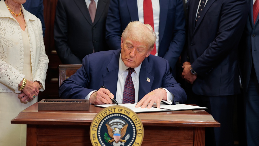 Trump reinstates the Presidential Fitness Test in schools