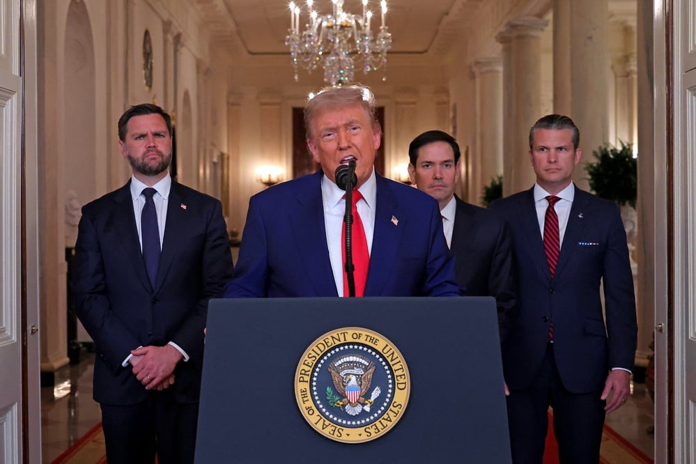 US-Iran tensions rise over nuclear strikes and regime change hints